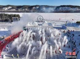 国米球迷比赛中高歌嘲讽米兰：卡尔迪纳莱别卖米兰，留下来